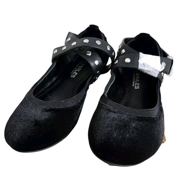 Charles David Dean Womens Black Velvet Ankle Strap Studded Ballet Flats Size 6.5 - Picture 2 of 3